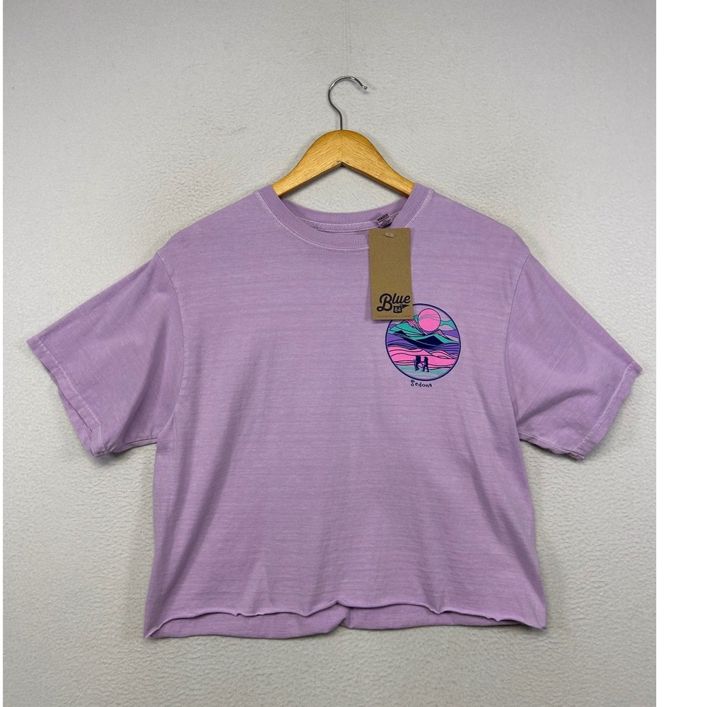 Retro Sedona Blue 84 Women Small Purple Hiking Graphic Crop Top T-Shirt travel